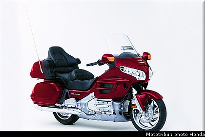 honda_goldwing_2005_026.jpg