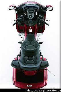 honda_goldwing_2005_034.jpg