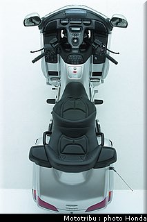 honda_goldwing_2005_035.jpg