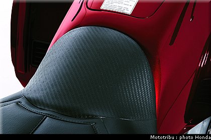 honda_goldwing_2005_036.jpg