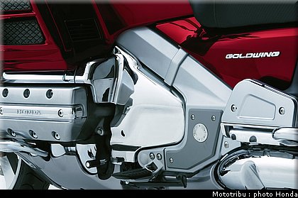 honda_goldwing_2005_041.jpg