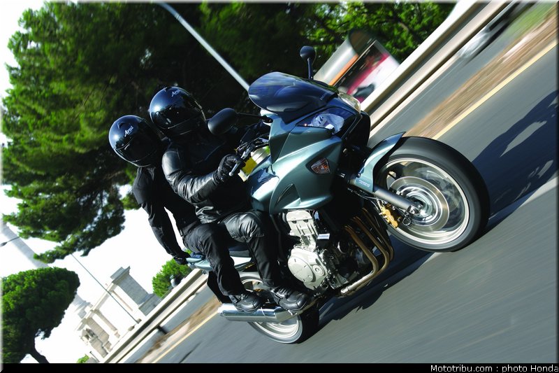 honda_1000_cbf_2006_005