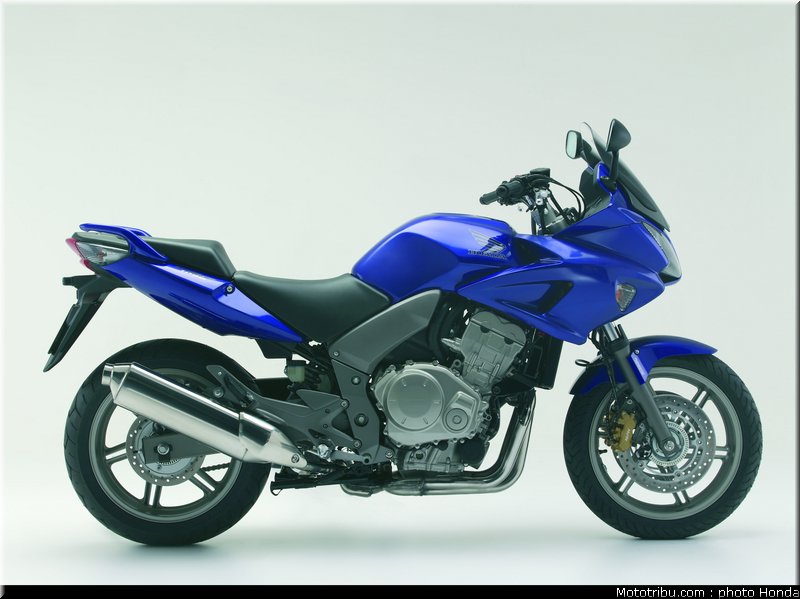 honda_1000_cbf_2006_016