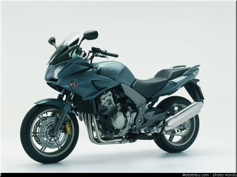 honda_1000_cbf_2006_022