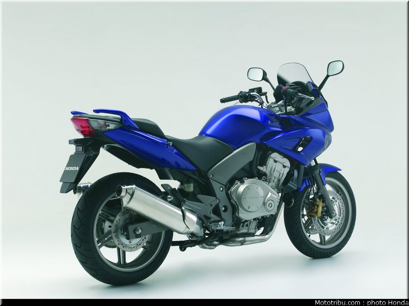honda_1000_cbf_2006_026