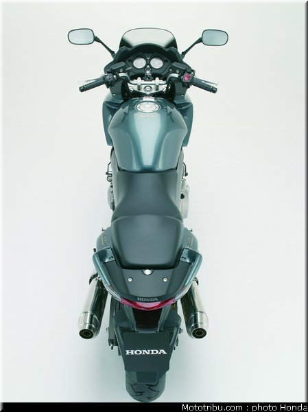 honda_1000_cbf_2006_031