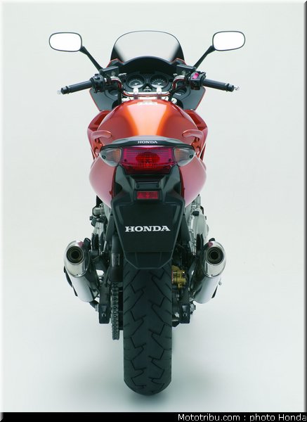 honda_1000_cbf_2006_040
