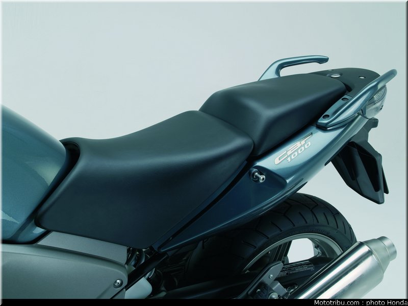 honda_1000_cbf_2006_058