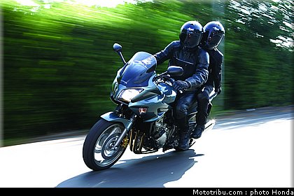 honda_1000_cbf_2006_002.jpg