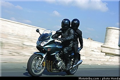 honda_1000_cbf_2006_006.jpg