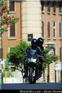 honda_1000_cbf_2006_010.jpg