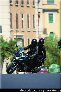 honda_1000_cbf_2006_012.jpg