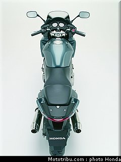 honda_1000_cbf_2006_031.jpg