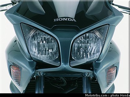 honda_1000_cbf_2006_044.jpg