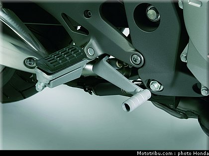 honda_1000_cbf_2006_055.jpg
