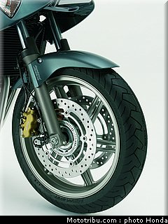 honda_1000_cbf_2006_065.jpg