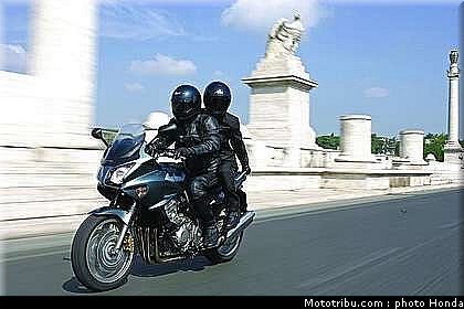 honda_1000_cbf_2006_003.jpg