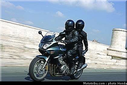 honda_1000_cbf_2006_006.jpg