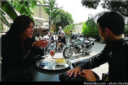 honda_1000_cbf_2006_007.jpg