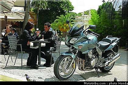 honda_1000_cbf_2006_008.jpg