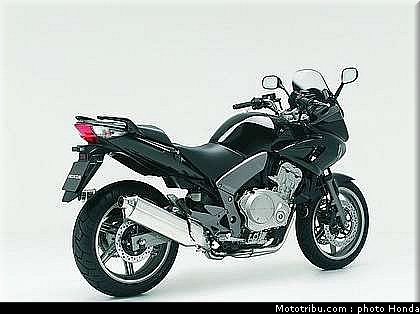 honda_1000_cbf_2006_017.jpg