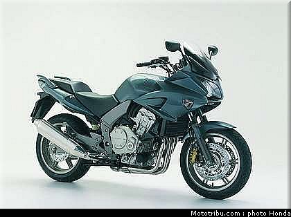 honda_1000_cbf_2006_018.jpg