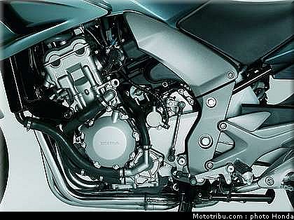 honda_1000_cbf_2006_029.jpg