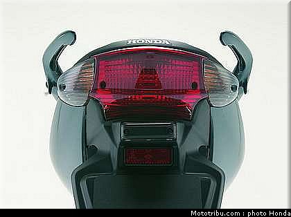 honda_1000_cbf_2006_033.jpg