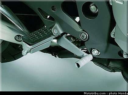 honda_1000_cbf_2006_038.jpg