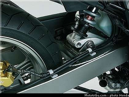 honda_1000_cbf_2006_039.jpg