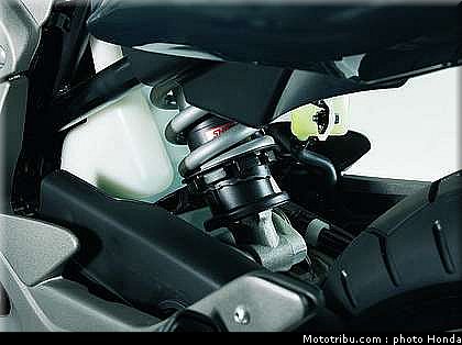 honda_1000_cbf_2006_043.jpg