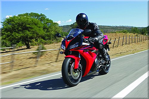 honda-1000cbr-2006-003.jpg