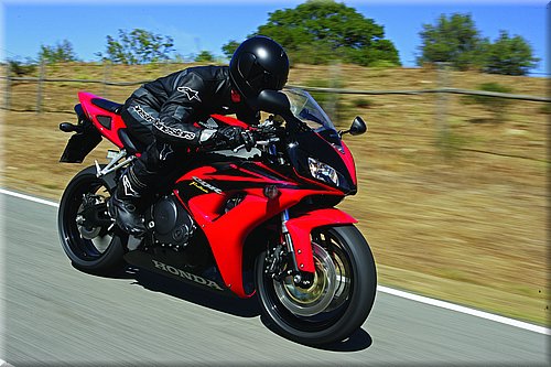 honda-1000cbr-2006-012.jpg