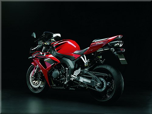 honda-1000cbr-2006-031.jpg
