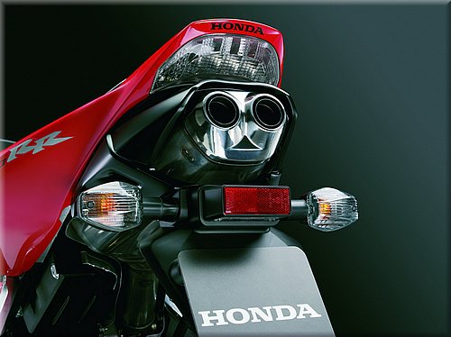 honda-1000cbr-2006-048.jpg