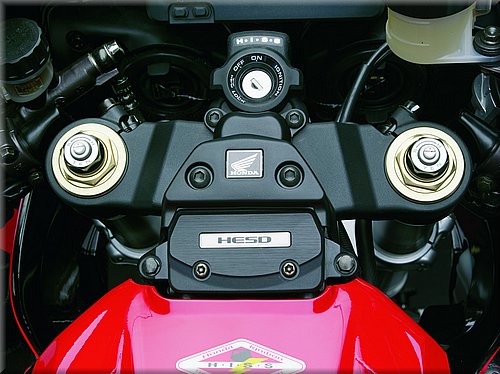 honda-1000cbr-2006-054.jpg