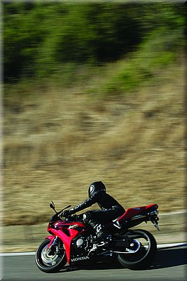 honda-1000cbr-2006-069.jpg