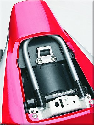 honda-1000cbr-2006-083.jpg