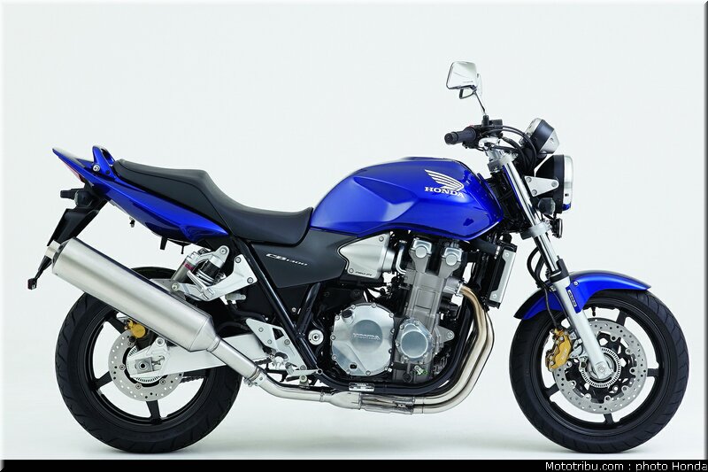 honda_cb1300_2006_3