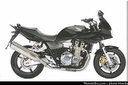 honda_cb1300s_2006_3.jpg