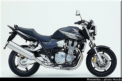 tnhonda_cb1300_2006_1.jpg