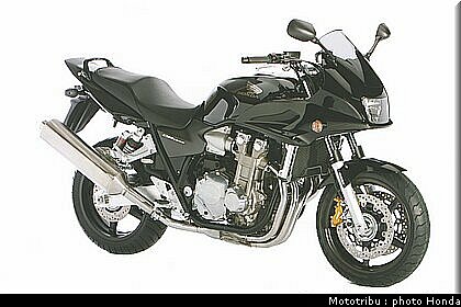 tnhonda_cb1300s_2006_1.jpg