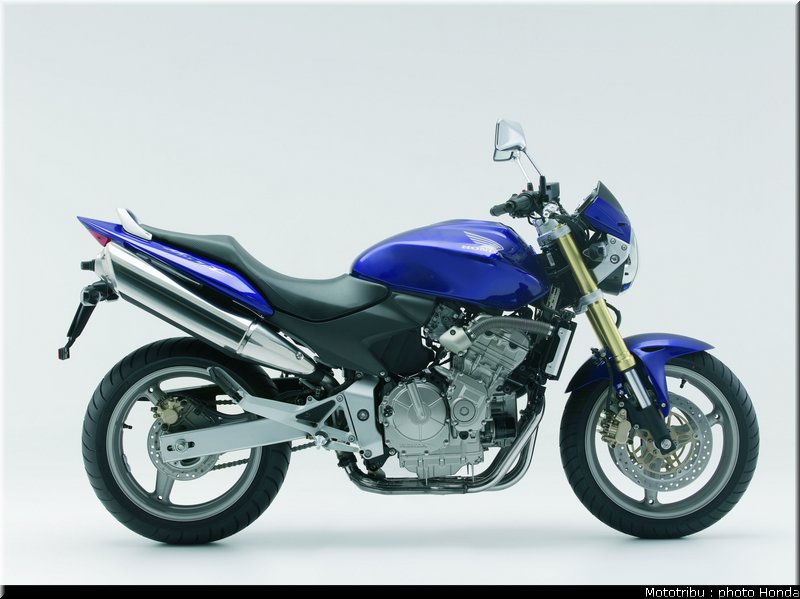 honda_600hornet_2006_019