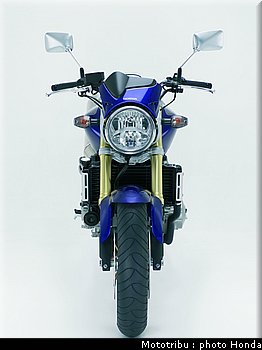 honda_600hornet_2006_014.jpg