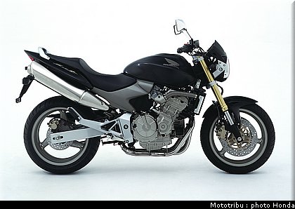 honda_600hornet_2006_017.jpg