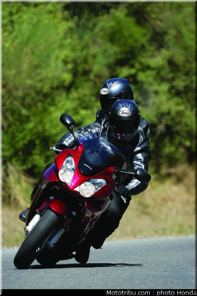 honda_800_vfr_2006_018
