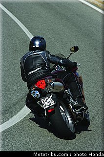 honda_800_vfr_2006_023.jpg