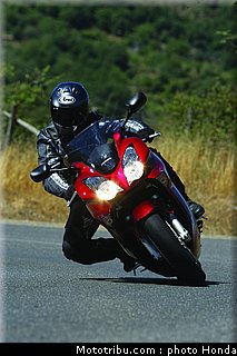 honda_800_vfr_2006_028.jpg