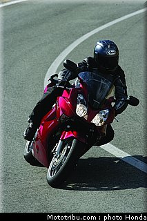 honda_800_vfr_2006_032.jpg