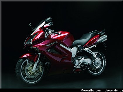 honda_800_vfr_2006_034.jpg